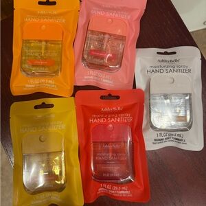 12 new moisturizing Spray Hand Sanitizers